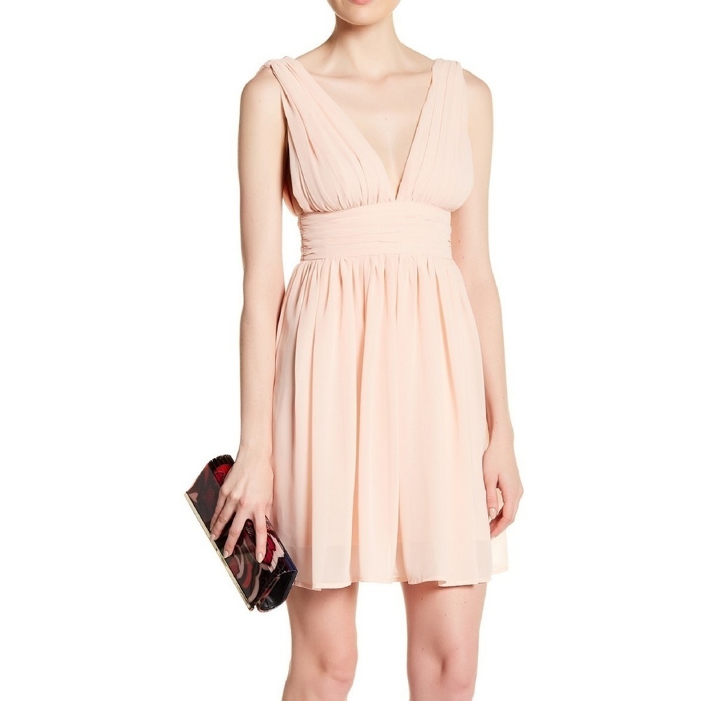 Soieblu Peach Deep V Neck Sleeveless‎ Chiffon Dress